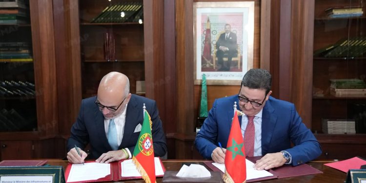 المغرب والبرتغال يوقعان اتفاق الاعتراف المتبادل برخص السياقة