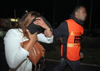 مداهمة أمنية بمراكش تسفر عن توقيف 13 شخصاً للاشتباه في قضايا فساد واستغلال شقق في أنشطة غير قانونية