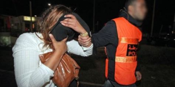 مداهمة أمنية بمراكش تسفر عن توقيف 13 شخصاً للاشتباه في قضايا فساد واستغلال شقق في أنشطة غير قانونية