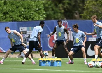 إصاب-ة 9 أشخاص في إطلاق نار قرب مقر إقامة منتخب إنجلترا بمونديال 2026