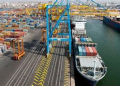 ازدحام متواصل ومطالب بالعمل 24/24.. ميناء الدار البيضاء يختبر حلولا جديدة