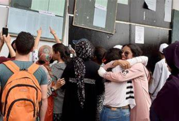 بمعدل 19.76.. عمر الدهب يحقق حلم التفوق ويتصدر نتائج البكالوريا