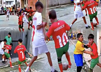 المنتخب المغربي يواصل حضوره العالمي: أطفال في البرازيل يرتدون قميصه