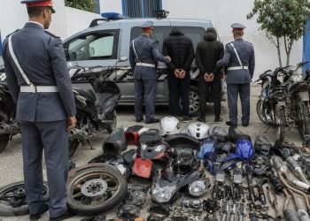 “الدرك الملكي بنقريش يفكك شبكة متورطة في سرقة الدراجات النارية والاتجار في أجزائها”
