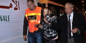 الشرطة القضائية بالداخلة توقف 9 أشخاص للاشتباه في استغلال منزل للدعارة