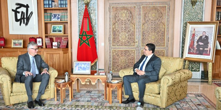 بوريطة يستقبل مساعد الأمين العام للأمم المتحدة لعمليات حفظ السلام جان بيير لاكروا