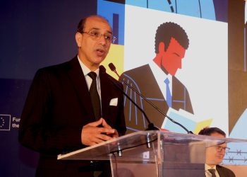 الوكيل العام للملك لدى محكمة النقض يشارك في المنتدى الدولي الثاني لمكافحة الاتجار بالبشر وتهريب المهاجرين بمراكش