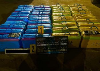 إحباط تهريب طن و870 كيلوغراماً من الشير_ا في عمليتين متفرقتين بسوق الأربعاء الغرب والناظور