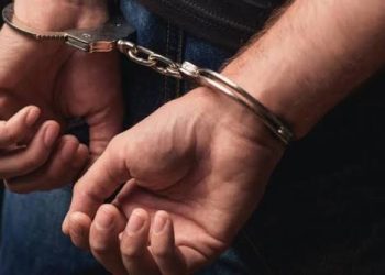 البيضاء..توقيف شخص مختل عقليا بعد اعتدائه على عنصر من القوات المساعدة بالسلا_ح الأبيض