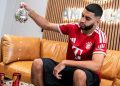 الصيباري يصل إلى معقل البايرن بطائرة خاصة