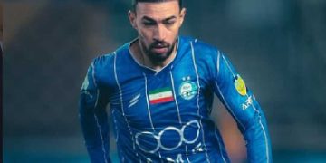 منير الحدادي يقترب من حمل قميص “البوغاز”