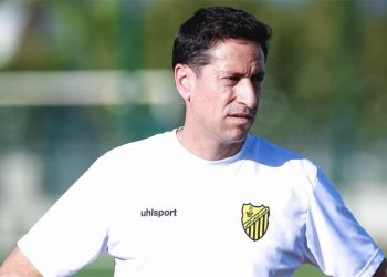 بعد التتويج بالبطولة..فرانكو يغادر الماص