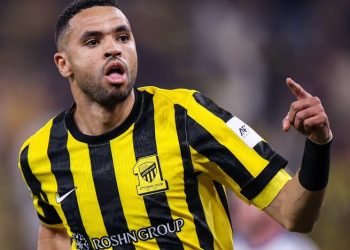 النصيري على بعد خطوة من العودة إلى الماص