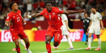 سويسرا توقف رحلة الجزائر في كأس العالم