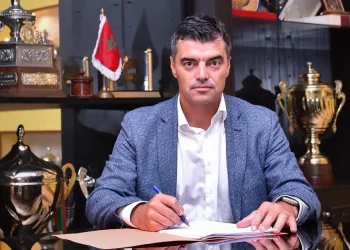 الجيش الملكي يتعاقد مع البرتغالي فالديمار لقيادة الفريق