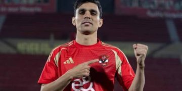 الأهلي يغلق ملف رحيل أشرف بنشرقي