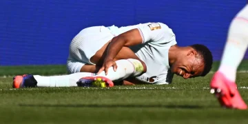 مبابي يطمئن على إصابته ويؤكد جاهزيته لنصف النهائي