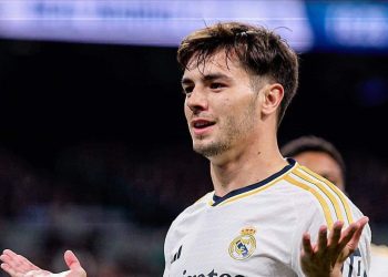 ريال مدريد يراقب ديوماندي تحسبًا لأي تطور في مستقبل براهيم دياز