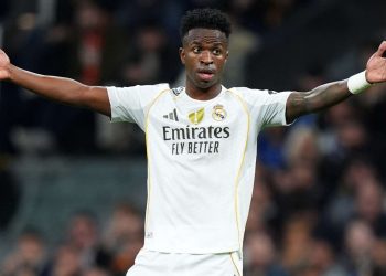 ليفربول يستهدف نجم ريال مدريد