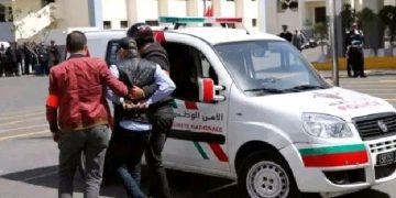 فاس.. توقيف شخصين و حجز كوكا_يين و 7000 قرص مهلو_س