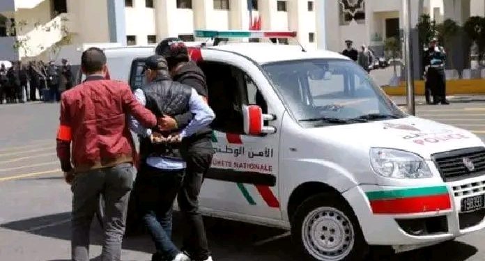 فاس.. توقيف شخصين و حجز كوكا_يين و 7000 قرص مهلو_س