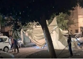 إصاب-ة أكثر من 10 أشخاص إثر اقتحام سيارة لخيمة عزاء بحي مولاي رشيد بالدار البيضاء