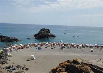السياحة الموسمية في المغرب.. حين يختنق الشمال وتُهمَّش باقي الوجهات