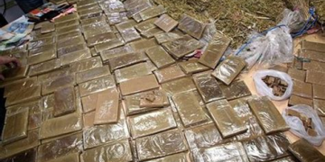 الصويرة.. توقيف مروج للمخدرات وحجز 5 كيلوغرامات من الشيرا ومبلغ مالي