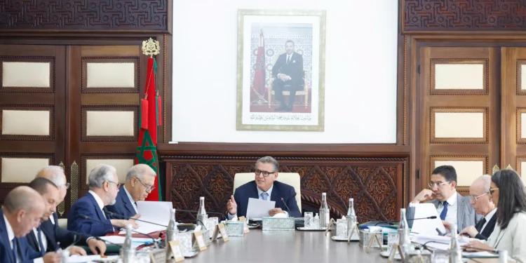 مجلس الحكومة يصادق على مشروع مرسوم يتعلق بجواز السفر البيومتري