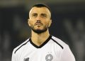 رومان سايس في طريقه إلى لوسيل القطري