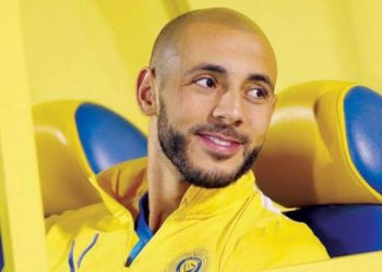 أمرابط يعود إلى أجواء الملاعب الهولندية
