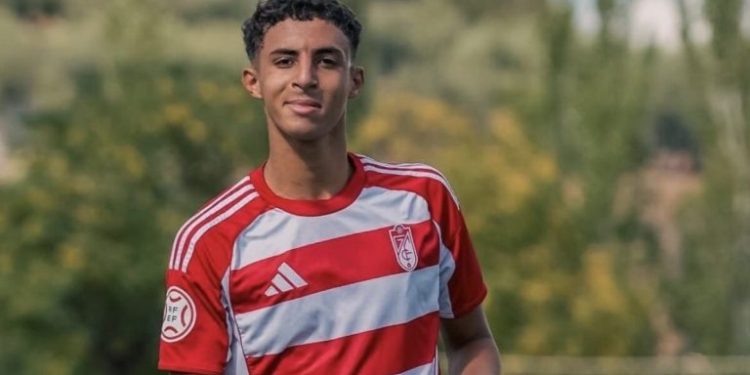 مغربي في طريقه إلى النادي الملكي