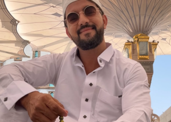 عمر لطفي يترك أجواء الفن ويخوض رحلة روحانية في الديار المقدسة