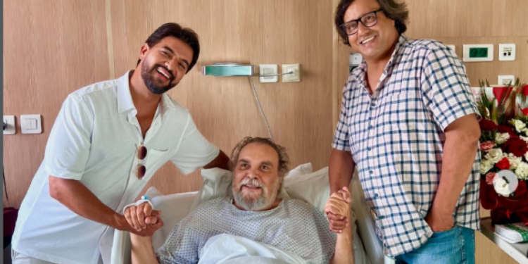 عمر لطفي يطمئن جمهور محمد مفتاح بعد زيارته بالمستشفى