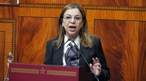 الحكومة ترفض الدعم المالي المباشر للزواج وتراهن على مقاربة شمولية لدعم الأسرة