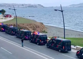 تعزيزات أمنية بالفنيدق بعد تداول دعوات لعبور جماعي نحو سبتة يوم 15 غشت
