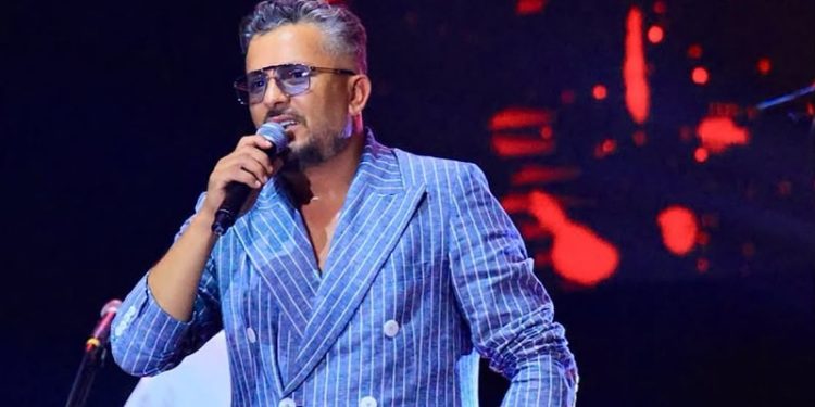 حاتم عمور يتعهد بالتجديد “لن أبحث عن البوز وسأقدم ما يشبهني”