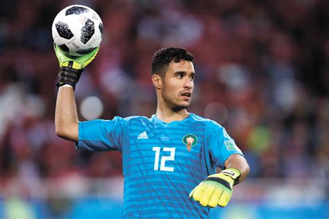 منير المحمدي مستمر مع نهضة بركان بعد اتفاق جديد