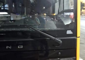 الرشق بالحجارة يستهدف حافلة للنقل الحضري بمنطقة تدارت أنزا بأكادير