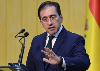 إسبانيا تعلن إعادة مهاجري اقتحام سبتة وتنسق مع المغرب لمنع تكرار الأحداث