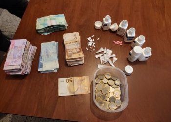 توقيف قاصر بطنجة وحجز كوكايين وأقراص مهلوسة وسيف على خلفية اعتدا-ء   على شقيقين