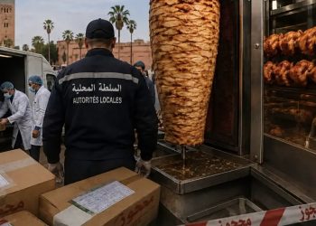 مراكش.. حجز وإتلاف أكثر من 50 كيلوغراماً من الشاورما والدجاج مجهول المصدر داخل سناك