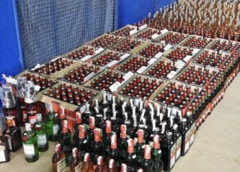 الدرك الملكي بمراكش يطيح بشبكة لترويج المخدرات والكحول المهربة