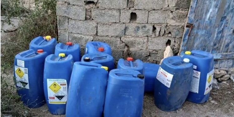 ستة أشهر حبسا لمتهم في قضية حيازة أطنان من البنزين المعد للهجرة غير النظامية بالصويرة