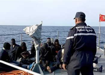 البحرية الملكية تعترض قاربا يقل 201 مرشح للهجرة جنوب غرب الداخلة