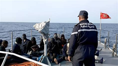 البحرية الملكية تعترض قاربا يقل 201 مرشح للهجرة جنوب غرب الداخلة