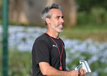 فيلدا يرفع سقف الطموح: عيون لبؤات الأطلس على نهائي كأس إفريقيا