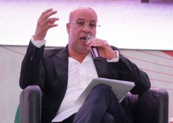 شحتان في مواجهة أوزين.. منطق المؤسسات في مواجهة المساجلة السياسية