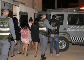مراكش..مداهمة فيلا بطريق تحناوت تنتهي بتوقيف 10 أشخاص وحجز مخد-رات