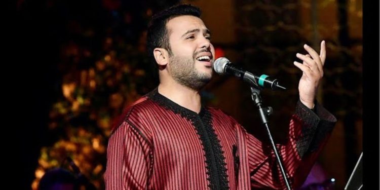 مروان حاجي يهاجم تصرفاً “غير مهني” لفنان شعبي خلال حفل جمعه بدنيا بطمة